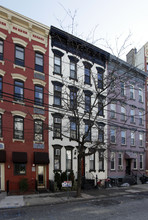 331 Adams St in Hoboken, NJ - Building Photo - Building Photo