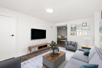 1919 W Chicago Ave in Chicago, IL - Building Photo - Building Photo