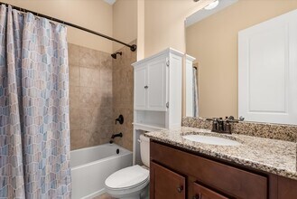 6879 Arnoldson St in Orlando, FL - Building Photo - Building Photo