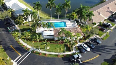 3192 SW 50th St in Fort Lauderdale, FL - Building Photo - Building Photo