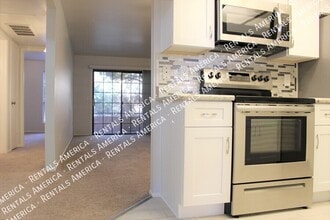 3131 W Cochise Dr in Phoenix, AZ - Building Photo - Building Photo