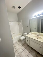 713 Garden District Dr, Unit 713 in Charlotte, NC - Building Photo - Building Photo