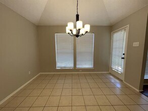 1405 High Crest Dr in Mansfield, TX - Building Photo - Building Photo