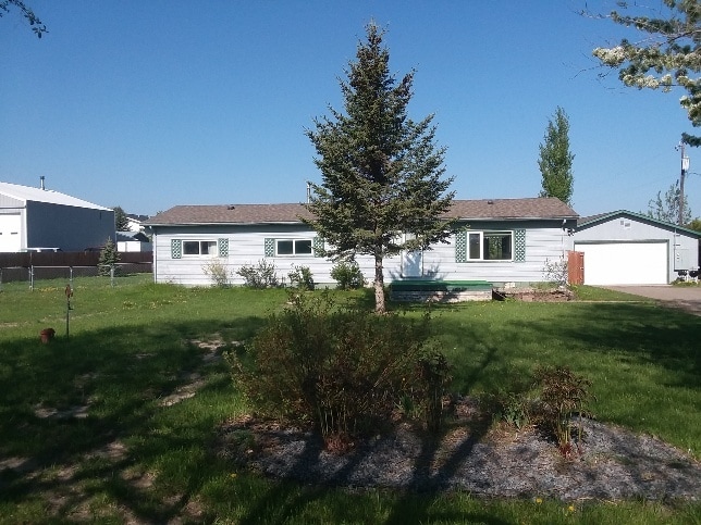 property at 1163 Thomas Dr