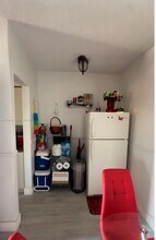 7155 NW 17th Ave in Miami, FL - Building Photo - Building Photo