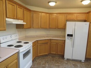 7165 Allens Park Dr in Colorado Springs, CO - Building Photo - Building Photo