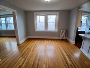 Windsor Apartments in Buffalo, NY - Building Photo - Building Photo