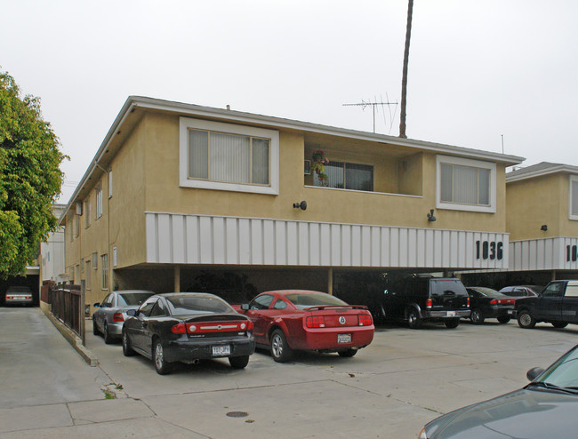 1036 S Holt Ave in Los Angeles, CA - Building Photo - Building Photo