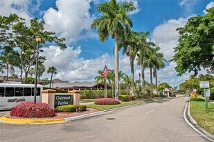 10959 W Clairmont Cir in Tamarac, FL - Building Photo