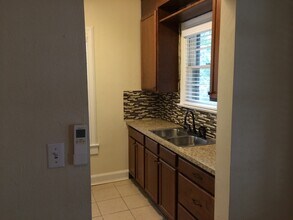 919 SW 5th Ave in Gainesville, FL - Building Photo - Building Photo