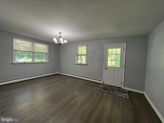 3081 Horseshoe Trail in Chester Springs, PA - Building Photo - Building Photo