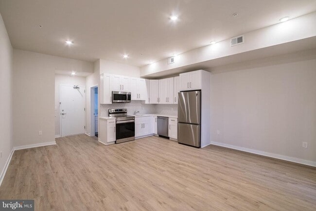 property at 1330 S Patton St