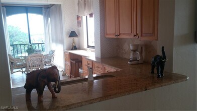 6520 Valen Way in Naples, FL - Building Photo - Building Photo