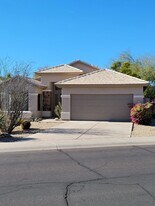7086 S Heather Dr in Tempe, AZ - Building Photo