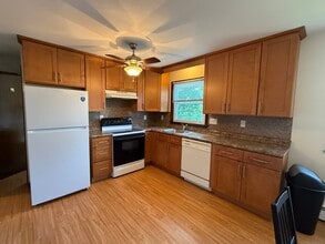 500 Farmington Ave in New Britain, CT - Building Photo - Building Photo