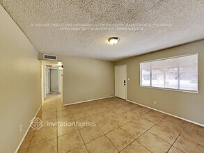 7620 S 3rd Ave in Phoenix, AZ - Foto de edificio - Building Photo