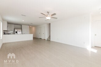 2725 Mistwood Dr in Fort Worth, TX - Building Photo - Building Photo