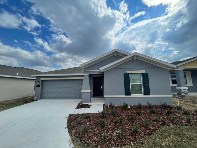 property at 1129 Saguaro St