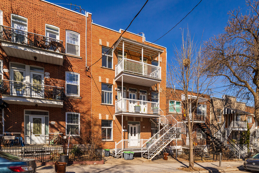 5665-5669 8E Av in Montréal, QC - Building Photo