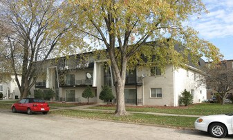 10025 S Komensky Ave Apartamentos