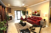 Living Room - Fountaine Bleau North Apartments in Little Rock, Arkansas