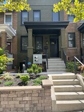 331 W St NE in Washington, DC - Foto de edificio - Building Photo