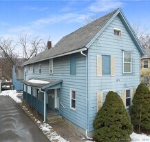 41 Pleasant St in Bristol, CT - Building Photo