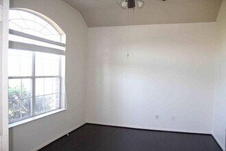 7310 Northfork Dr in Pearland, TX - Building Photo - Building Photo