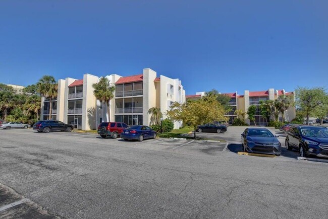 property at 622 NW 13th St