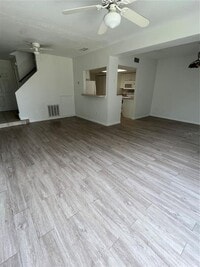 711 Caribbean Dr photo'