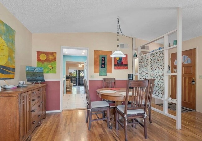 property at 803 W Meade Ln
