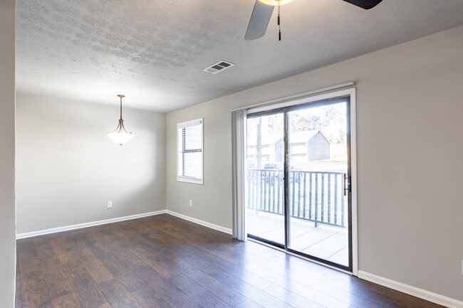 Alcovy Terrace