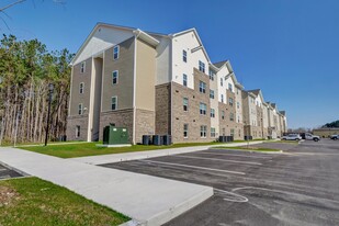 Tate Commons in New Bern, NC - Building Photo