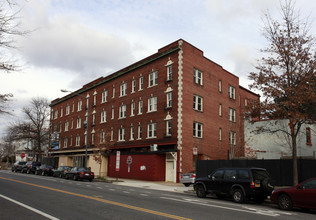 1020 Monroe St NW in Washington, DC - Building Photo - Building Photo