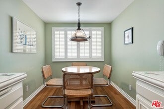 17171 Palisades Cir in Los Angeles, CA - Building Photo - Building Photo