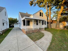 5418 Charles Ave in Parma, OH - Building Photo