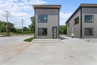 802 Old Wise Rd in Bowie, TX - Building Photo - Building Photo