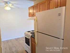 1755 No 9 Highway315 in Agassiz, BC - Building Photo - Building Photo