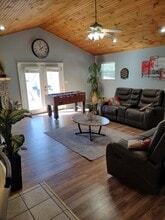 2802 Seth Rd in Pigeon Forge, TN - Foto de edificio - Building Photo