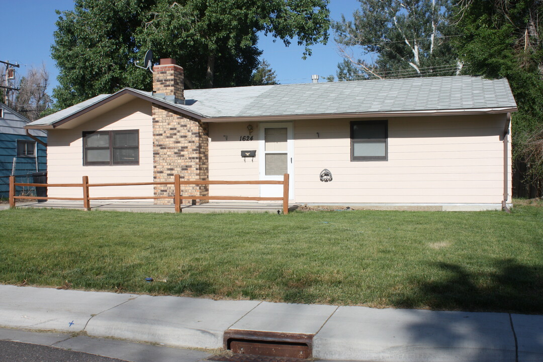 1624 Fremont Ave in Casper, WY - Building Photo