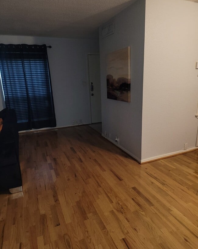 property at 3303 W Greenridge Dr