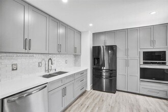 13705 SW 101st Terrace in Miami, FL - Building Photo - Building Photo