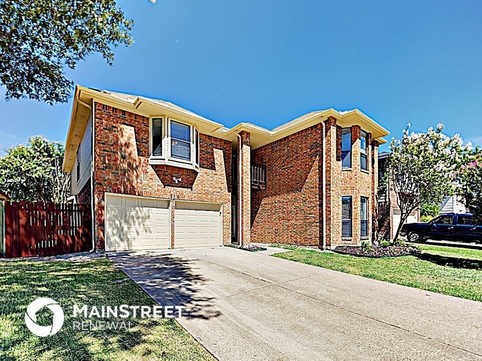 716 Bishop St in Cedar Hill, TX - Building Photo
