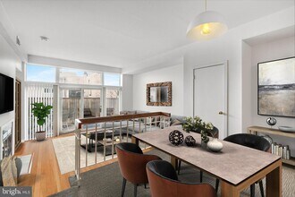 2018 South St in Philadelphia, PA - Foto de edificio - Building Photo