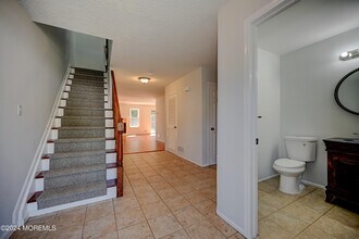 44 Mariners Cove in Freehold, NJ - Building Photo - Building Photo