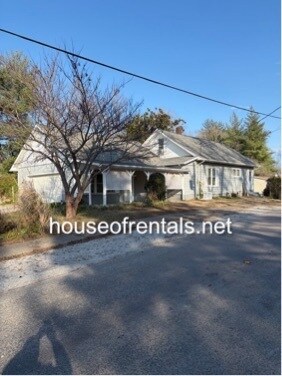 216 Iowa St in Cambria, IL - Building Photo