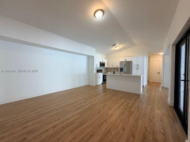 11361 SW 145th Ave in Miami, FL - Building Photo - Building Photo