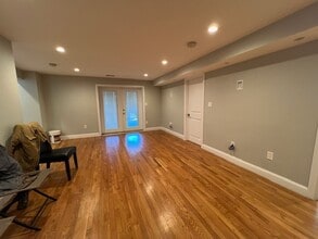 37 Iroquois St, Unit 1 in Boston, MA - Building Photo - Building Photo
