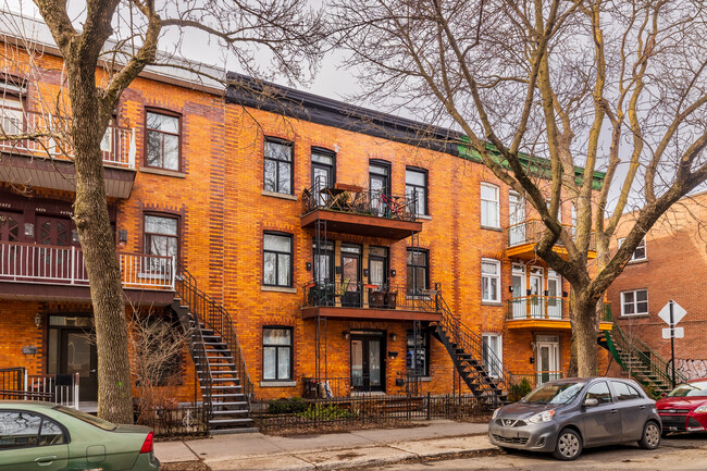 4478-4484 Fullum St in Montréal, QC - Building Photo - Primary Photo