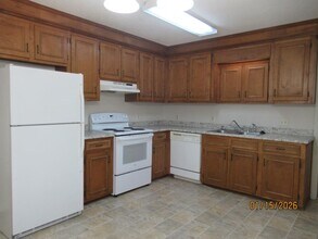 174 Gertrude Dr in Sumter, SC - Building Photo - Building Photo